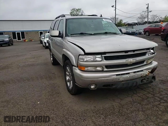 2006 Chevrolet Tahoe Z71 z VIN 1GNEK13Z16R106212, wystawiony jako Copart lot #56391985 z przebiegiem 323 418 mil mil oraz Szkoda całkowita • Salvage title. Historia ofert i sprzedaży dostępna na DreamBid. Obrazek 14.
