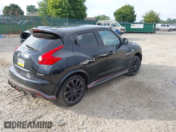 2014 Nissan Juke S with VIN JN8AF5MV3ET363957, listed as a IAAI auction lot 40133471 with 110,565 mi miles. Bid and sale history available at carsss.com. Image 4.