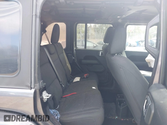 2018 Jeep Wrangler Unlimited Sahara with VIN 1C4HJXEG0JW246110, listed as a IAAI auction lot 41826662 with 65,236 mi miles. Bid and sale history available at carsss.com. Image 8.