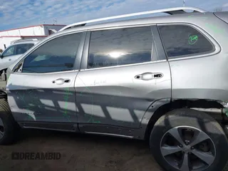 2019 Jeep Cherokee Limited with VIN 1C4PJMDX1KD423367, listed as a IAAI auction lot 41655265 with 121,178 mi miles and . Bid and sale history available at DreamBid. Image 15.