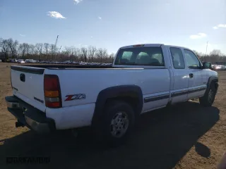 2002 Chevrolet Silverado 1500 LS with VIN 1GCEK19T62E254109, listed as a Copart auction lot 50934835 with 308,432 mi miles and Clean Title. Bid and sale history available at carsss.com. Image 3.