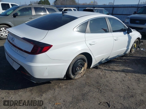 2023 Hyundai Sonata SEL z VIN KMHL64JA4PA282007, wystawiony jako IAAI lot #41585410 z przebiegiem 19 587 mil mil oraz . Historia ofert i sprzedaży dostępna na DreamBid. Obrazek 4.