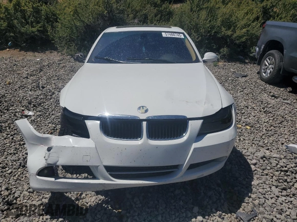 2008 BMW 3 Series 335i z VIN WBAVB77578NJ97190, wystawiony jako Copart lot #57488745 z przebiegiem 114 327 mil mil oraz Szkoda całkowita • Salvage title. Historia ofert i sprzedaży dostępna na DreamBid. Obrazek 5.