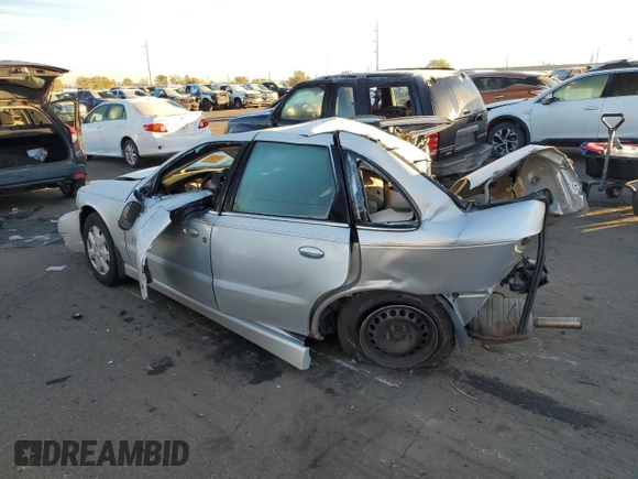 2004 Saturn L L300 1 z VIN 1G8JC54F34Y510089, wystawiony jako Copart lot #79877034 z przebiegiem Nie podano mil oraz Nie do naprawy. Historia ofert i sprzedaży dostępna na DreamBid. Obrazek 2.