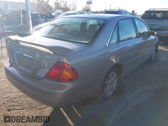 2002 Toyota Avalon XL with VIN 4T1BF28B62U259253, listed as a IAAI auction lot 41673811 with 131,739 mi miles and . Bid and sale history available at DreamBid. Image 4.
