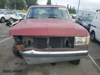 1991 Ford Bronco Custom with VIN 1FMEU15H0MLA44126, listed as a Copart auction lot 82401324 with 79,550 mi miles and Salvage Title. Bid and sale history available at carsss.com. Image 5.
