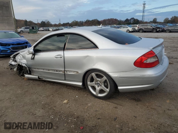 2007 Mercedes-Benz CLK-Class 5.5L with VIN WDBTJ72H77F212695, listed as a Copart auction lot 79744304 with 155,774 mi miles and Clean Title. Bid and sale history available at carsss.com. Image 2.