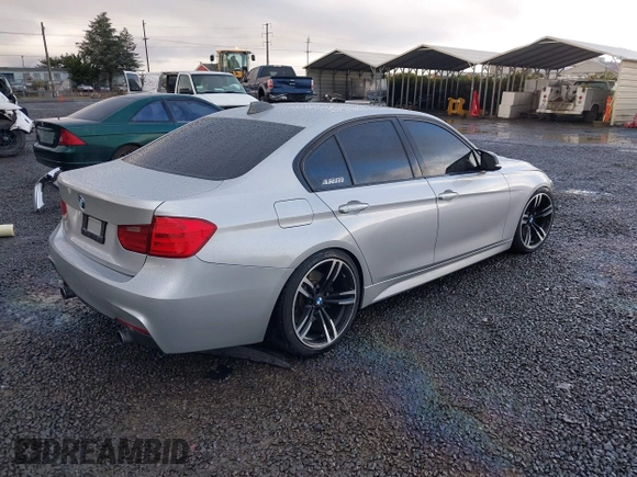 2013 BMW 3 Series 335i with VIN WBA3A9C50DF475024, listed as a IAAI auction lot 40884045 with 120,121 mi miles. Bid and sale history available at carsss.com. Image 4.
