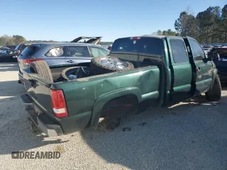 2005 Chevrolet Silverado 1500 Z71 with VIN 1GCEK19Z05Z131827, listed as a Copart auction lot 48224465 with Not Provided miles and Salvage Title. Bid and sale history available at DreamBid. Image 3.