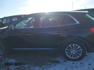 2016 Lincoln MKX Select with VIN 2LMTJ8KR5GBL55338, listed as a IAAI auction lot 41431389 with 93,181 mi miles. Bid and sale history available at carsss.com. Image 14.
