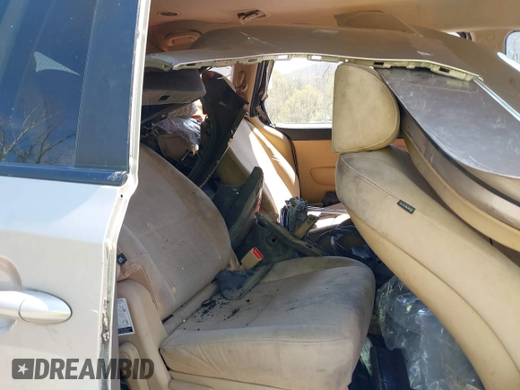 2017 Kia Sedona LX with VIN KNDMB5C14H6233059, listed as a IAAI auction lot 42006480 with 109,748 mi miles. Bid and sale history available at carsss.com. Image 8.