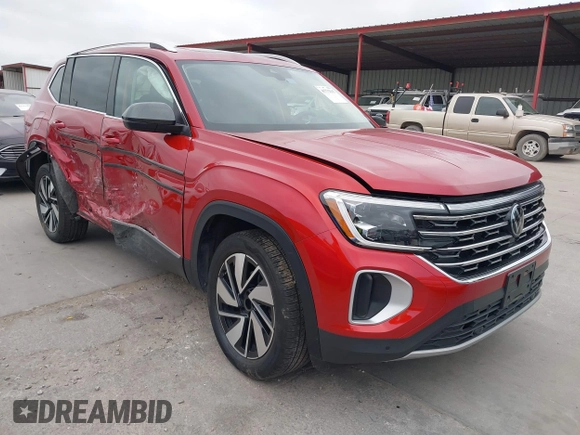 2024 Volkswagen Atlas SEL with VIN 1V2BR2CA3RC533646, listed as a IAAI auction lot 41772115 with 10,498 mi miles and . Bid and sale history available at DreamBid. Image 1.