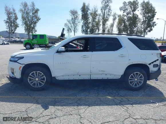 2023 Chevrolet Traverse LT Cloth with VIN 1GNERGKW7PJ223881, listed as a IAAI auction lot 41765157 with 31,613 mi miles. Bid and sale history available at carsss.com. Image 14.