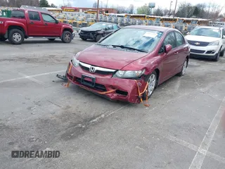 2009 Honda Civic LX z VIN 1HGFA16529L000403, wystawiony jako IAAI lot #41817223 z przebiegiem 85 775 mil mil oraz . Historia ofert i sprzedaży dostępna na DreamBid. Obrazek 2.
