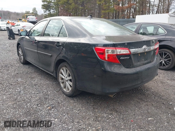 2014 Toyota Camry SE with VIN 4T1BK1FK6EU544726, listed as a IAAI auction lot 41630731 with 108,072 mi miles. Bid and sale history available at carsss.com. Image 3.