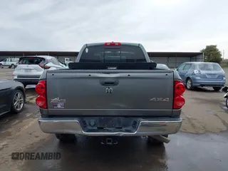 2008 Dodge 1500 SLT with VIN 1D7HU18248J155617, listed as a IAAI auction lot 41775899 with 334,788 mi miles. Bid and sale history available at carsss.com. Image 17.