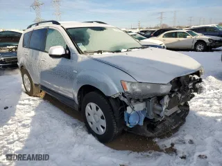 2011 Mitsubishi Outlander ES with VIN JA4AS2AW7BU028851, listed as a Copart auction lot 85541964 with 116,956 mi miles and Salvage Title. Bid and sale history available at carsss.com. Image 4.
