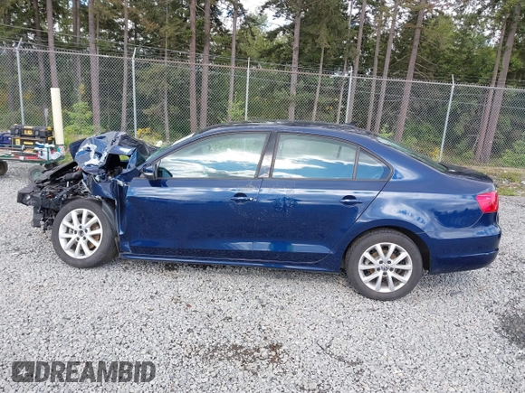 2012 Volkswagen Jetta SE with VIN 3VWDX7AJ0CM468578, listed as a IAAI auction lot 42306213 with Not provided miles and . Bid and sale history available at DreamBid. Image 14.
