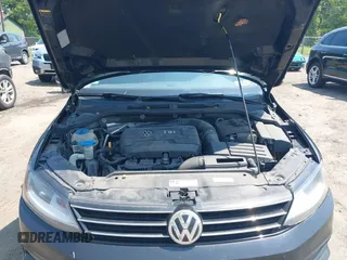 2017 Volkswagen Jetta SEL with VIN 3VWL17AJ0HM253920, listed as a IAAI auction lot 42668790 with 210,410 mi miles and . Bid and sale history available at DreamBid. Image 10.