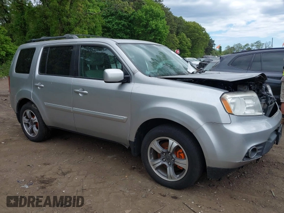 2015 Honda Pilot SE z VIN 5FNYF4H38FB053093, wystawiony jako IAAI lot #42290867 z przebiegiem 120 238 mil mil oraz . Historia ofert i sprzedaży dostępna na DreamBid. Obrazek 1.