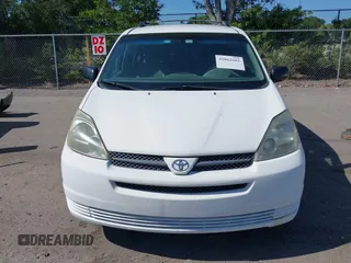 2005 Toyota Sienna CE with VIN 5TDZA23C55S316391, listed as a IAAI auction lot 42062602 with 431,359 mi miles. Bid and sale history available at carsss.com. Image 6.