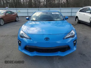 2020 Toyota 86 GT with VIN JF1ZNAE12L8751399, listed as a Copart auction lot 85909574 with 41,330 mi miles and Salvage Title. Bid and sale history available at carsss.com. Image 5.