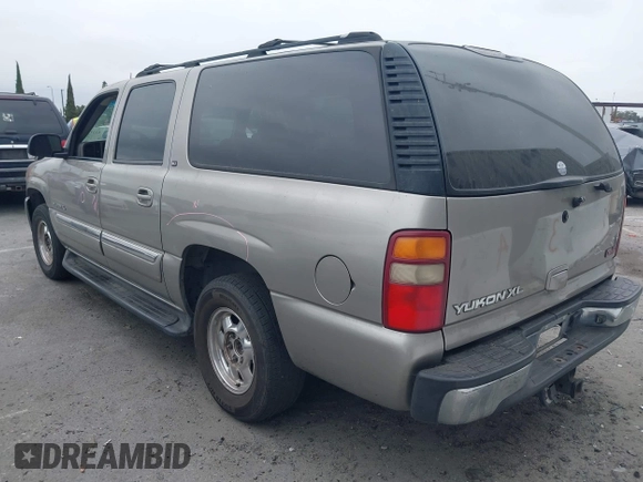 2002 GMC Yukon XL SLT z VIN 3GKEC16T22G355940, wystawiony jako IAAI lot #42373290 z przebiegiem 266 010 mil mil oraz . Historia ofert i sprzedaży dostępna na DreamBid. Obrazek 3.