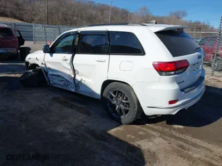 2019 Jeep Grand Cherokee Limited with VIN 1C4RJFBG8KC584604, listed as a IAAI auction lot 41460093 with 61,695 mi miles. Bid and sale history available at carsss.com. Image 3.