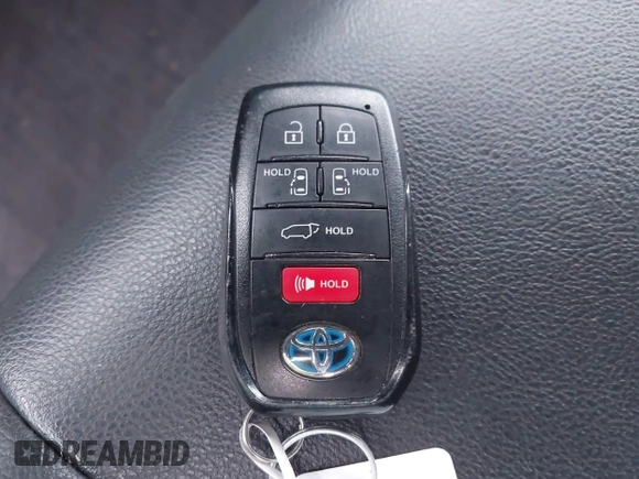 2021 Toyota Sienna XSE with VIN 5TDDRKEC7MS036230, listed as a IAAI auction lot 41454720 with 49,650 mi miles and . Bid and sale history available at DreamBid. Image 11.