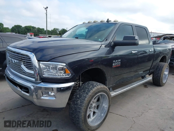 2016 Ram 2500 SLT with VIN 3C6UR5DL6GG113215, listed as a IAAI auction lot 42211606 with 182,680 mi miles. Bid and sale history available at carsss.com. Image 18.