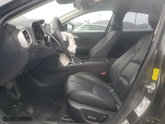 2018 Mazda Mazda3 4-Door Touring with VIN 3MZBN1V32JM272435, listed as a Copart auction lot 43374935 with 40,007 mi miles and Salvage Title. Bid and sale history available at carsss.com. Image 7.