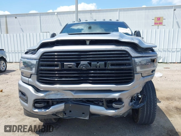 2024 Ram 2500 Laramie with VIN 3C6UR5FLXRG345851, listed as a IAAI auction lot 42222678 with 42,776 mi miles and . Bid and sale history available at DreamBid. Image 12.