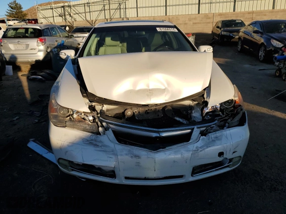 2012 Acura RL Technology with VIN JH4KB2F6XCC000213, listed as a Copart auction lot 81556514 with 103,466 mi miles and Salvage Title. Bid and sale history available at DreamBid. Image 5.