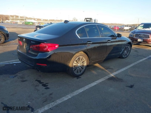 2018 BMW 5 Series 530i xDrive with VIN WBAJA7C58JWA72127, listed as a IAAI auction lot 41548417 with 80,680 mi miles. Bid and sale history available at carsss.com. Image 4.