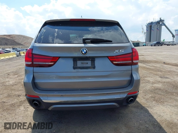 2014 BMW X5 xDrive35i z VIN 5UXKR0C5XE0K43570, wystawiony jako IAAI lot #42211578 z przebiegiem 260 817 mil mil oraz . Historia ofert i sprzedaży dostępna na DreamBid. Obrazek 16.