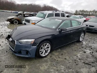 2021 Audi A5 Sportback Premium with VIN WAUABCF53MA039861, listed as a Copart auction lot 44006643 with 33,720 mi miles. Bid and sale history available at carsss.com. Image 1.