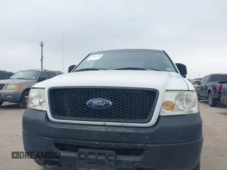 2006 Ford F-150 STX with VIN 1FTRX14W66FA26339, listed as a IAAI auction lot 41589554 with 1 mi miles. Bid and sale history available at carsss.com. Image 6.