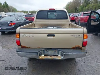 2001 Toyota Tacoma with VIN 5TEHN72N01Z763241, listed as a IAAI auction lot 42185436 with 225,757 mi miles and . Bid and sale history available at carsss.com. Image 16.