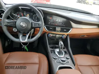 2020 Alfa Romeo Giulia Ti Sport with VIN ZARFAMBN1L7636161, listed as a Copart auction lot 71435862 with 24,155 mi miles. Bid and sale history available at carsss.com. Image 8.