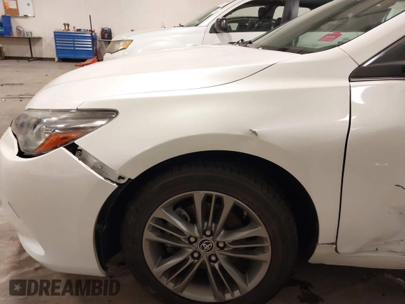 2015 Toyota Camry XLE with VIN 4T1BF1FK0FU083626, listed as a IAAI auction lot 41911558 with 79,640 mi miles and . Bid and sale history available at DreamBid. Image 18.