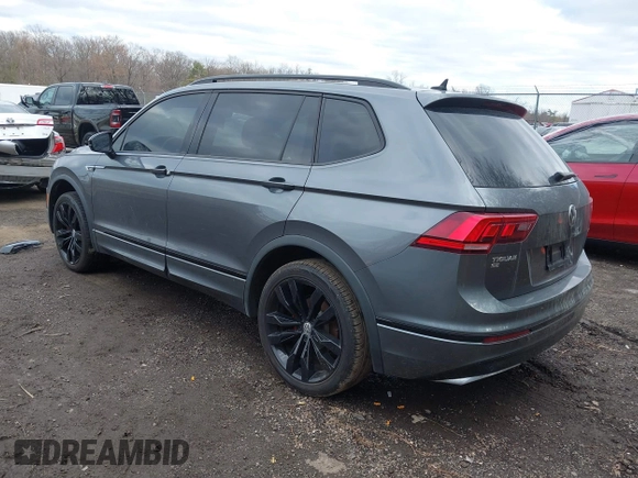 2021 Volkswagen Tiguan SE with VIN 3VV2B7AX5MM126415, listed as a IAAI auction lot 41811850 with Not Provided miles and . Bid and sale history available at DreamBid. Image 3.