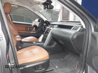 2017 Land Rover Discovery Sport HSE Luxury with VIN SALCT2BG7HH687123, listed as a IAAI auction lot 41947138 with 81,180 mi miles. Bid and sale history available at carsss.com. Image 5.