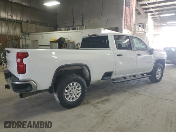 2021 Chevrolet Silverado 3500HD Work Truck with VIN 1GC4YSEY9MF105823, listed as a Copart auction lot 71548034 with 94,710 mi miles and Salvage Title. Bid and sale history available at carsss.com. Image 3.