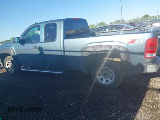 2013 GMC Sierra 1500 SLE z VIN 1GTR2VE77DZ392142, wystawiony jako IAAI lot #42280722 z przebiegiem 183 312 mil mil oraz . Historia ofert i sprzedaży dostępna na DreamBid. Obrazek 14.