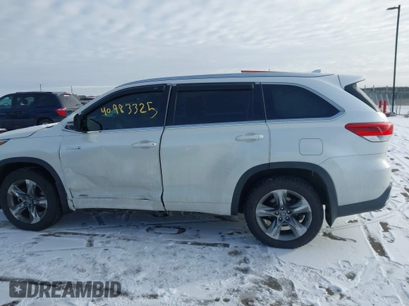 2018 Toyota Highlander Hybrid Limited z VIN 5TDDGRFH0JS041001, wystawiony jako IAAI lot #40983325 z przebiegiem 127 272 mil mil oraz . Historia ofert i sprzedaży dostępna na DreamBid. Obrazek 14.