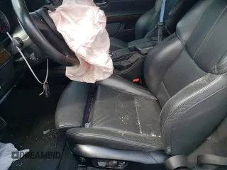 2012 BMW M3 z VIN WBSKG9C56CE798133, wystawiony jako Copart lot #53329103 z przebiegiem Nie podano mil oraz Szkoda całkowita • Salvage title. Historia ofert i sprzedaży dostępna na DreamBid. Obrazek 7.
