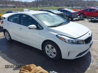 2018 Kia Forte LX with VIN 3KPFK4A77JE245278, listed as a IAAI auction lot 41797240 with 90,640 mi miles. Bid and sale history available at carsss.com. Image 1.