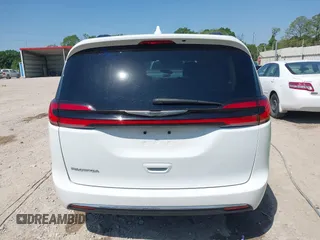 2022 Chrysler Pacifica Touring L with VIN 2C4RC1BG4NR191644, listed as a IAAI auction lot 41979011 with 84,789 mi miles and . Bid and sale history available at DreamBid. Image 16.