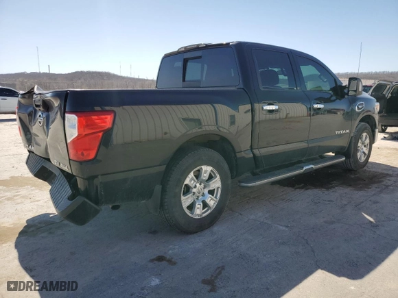 2017 Nissan Titan SV with VIN 1N6AA1E54HN569313, listed as a Copart auction lot 47579445 with 131,863 mi miles and Salvage Title. Bid and sale history available at carsss.com. Image 3.