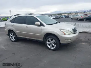 2005 Lexus RX 330 with VIN JTJGA31UX50057051, listed as a IAAI auction lot 41786939 with 184,119 mi miles. Bid and sale history available at carsss.com. Image 1.